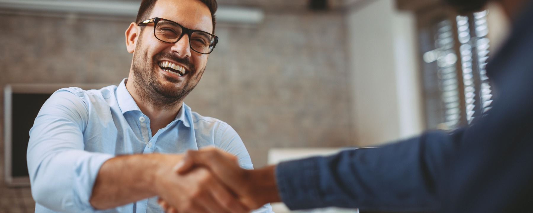 shaking hand - 1800*720
