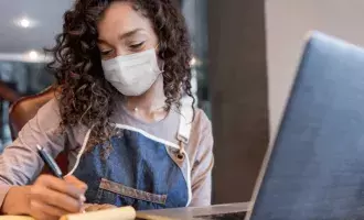 Women working on laptop