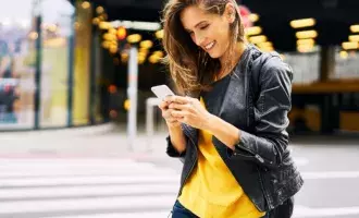 Telecoms-Women using phone