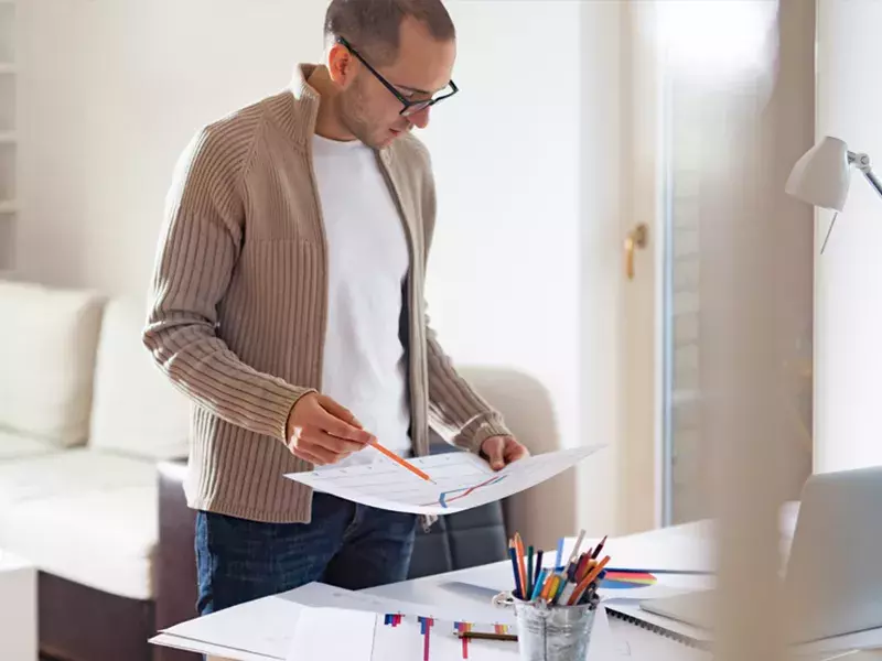 Person analysing data