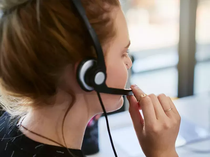 Call center representative