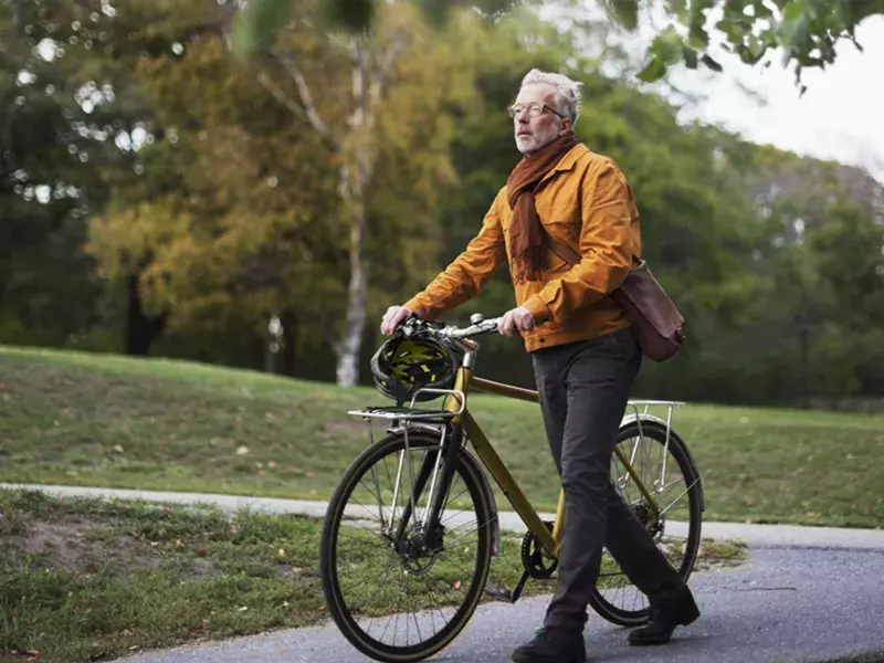 cycling-through-park