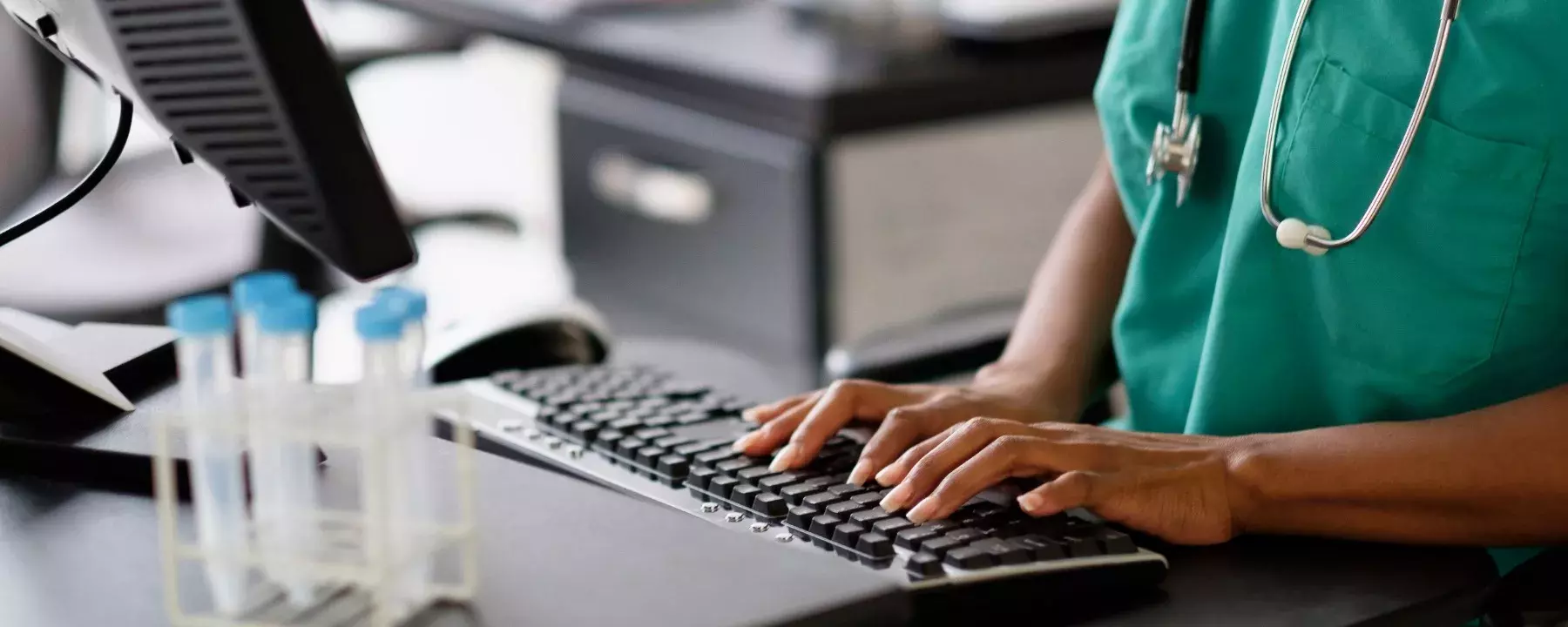 Accelerating digital learning through private-public sector partnerships