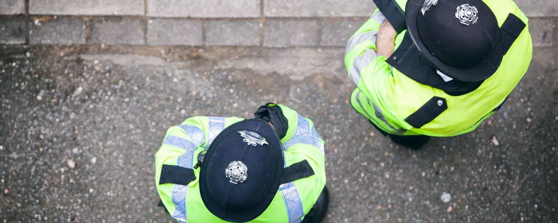 Working in partnership with police officers to support victims of domestic violence