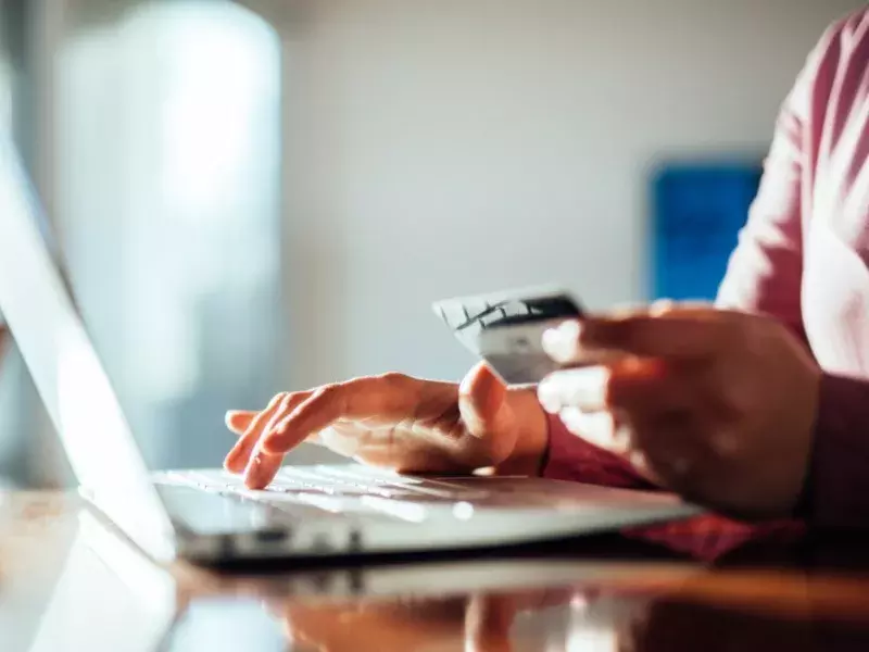 Multilingual services online shopping - 800*600